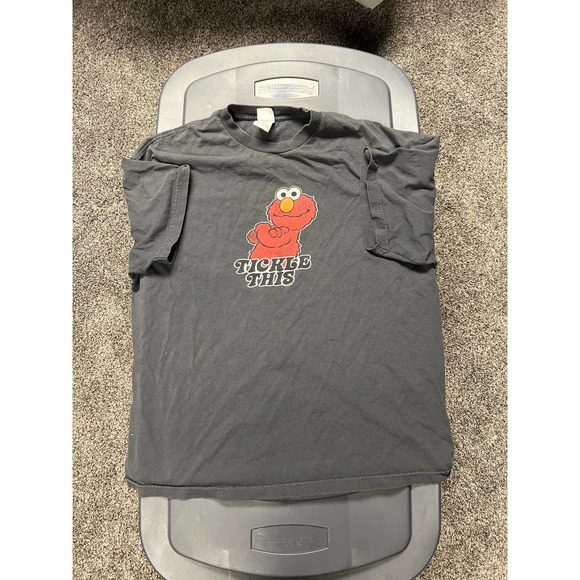 Vintage Other - Vintage Elmo “Tickle This” T-Shirt